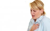 Фізіологічні та патологічні причини печіння у молочній залозі у жінок: симптоми захворювань та методи усунення дискомфорту